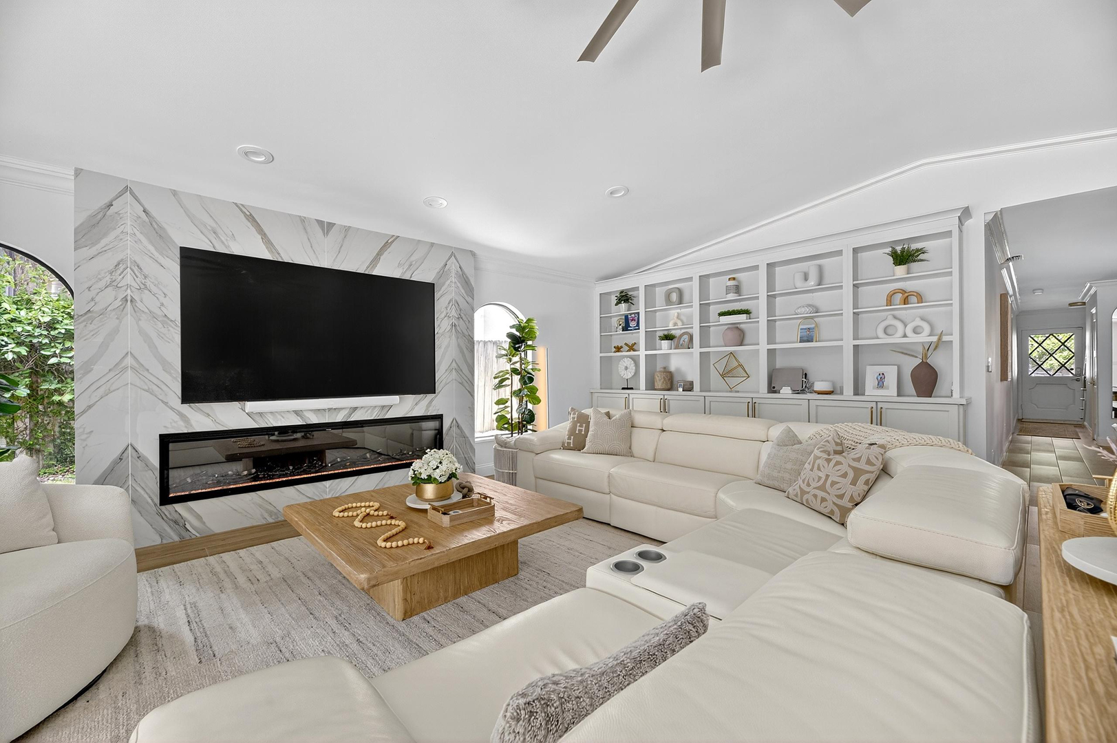5014 W Longfellow Ave, South Tampa
